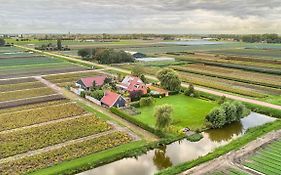 B&B “Te Warskip bij BlokVis”